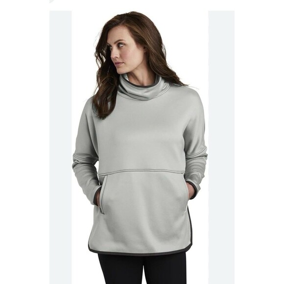 The North Face Sweaters - The North Face Ladies Canyon Flats Stretch Poncho, size S/P -M/M